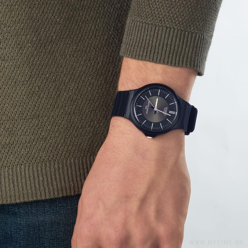 Casio Vintage MW-240-1E3