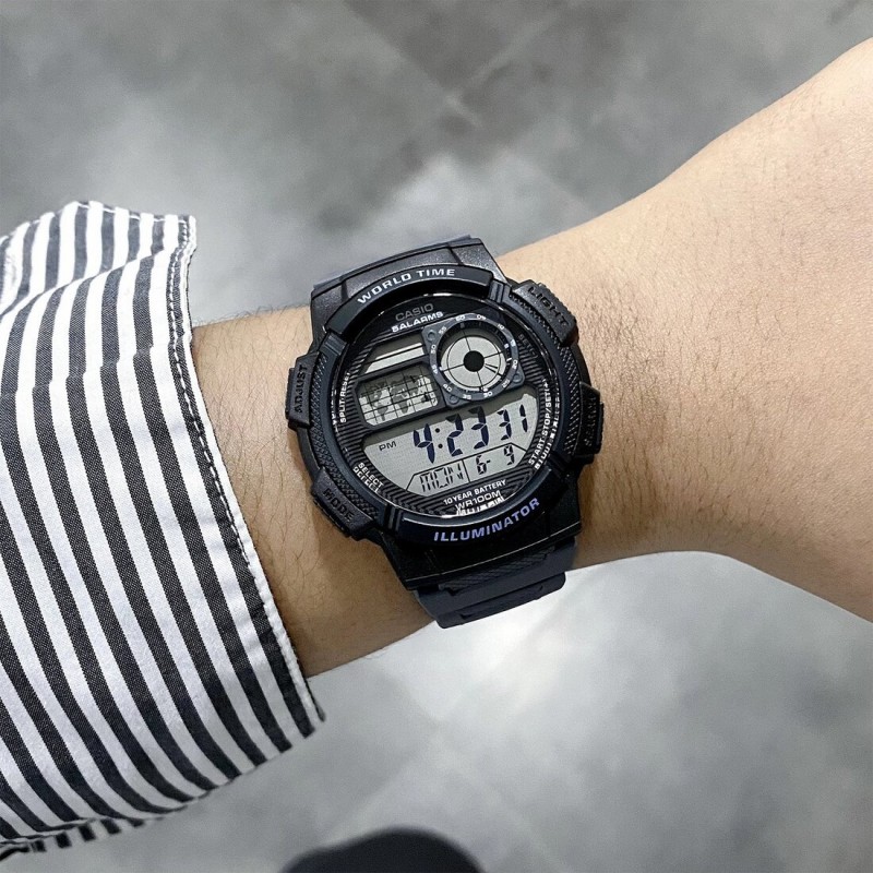 Casio AE-1000W-8A
