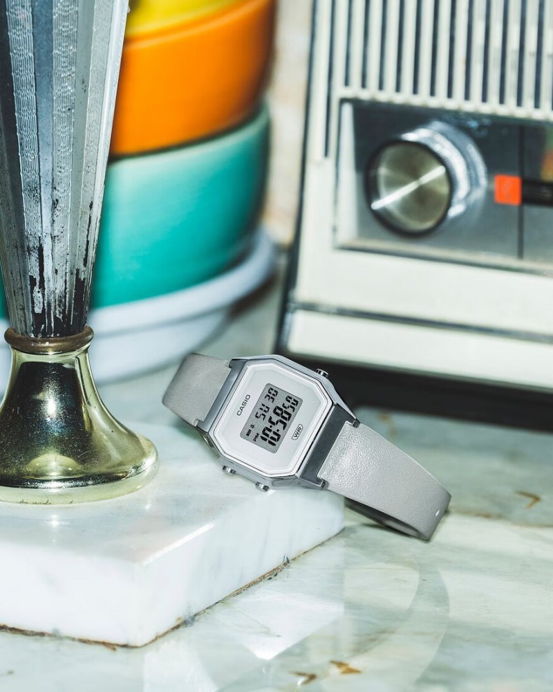 Casio Vintage LA680WEL-8E