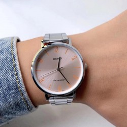 Casio LTP-VT01D-4B2 