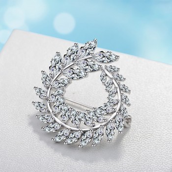 БРОШЕВИ BR3454