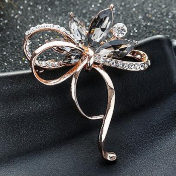 БРОШЕВИ BR3456